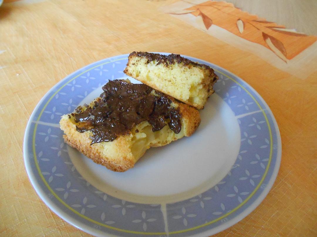 Obrácený jabkový koláč
